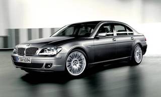 2012 BMW 7 Series sneaked